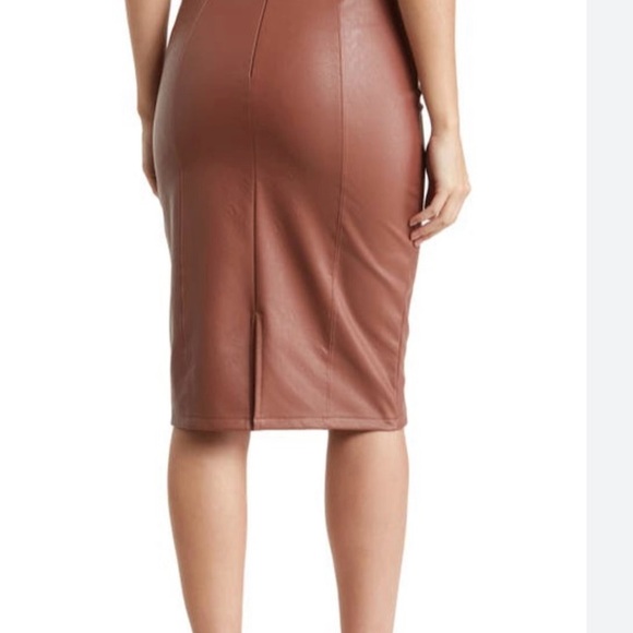 Ookie & Lala Faux Leather Skirt in Luggage. Small - Picture 2 of 12